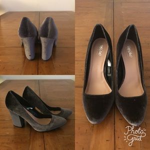 SIZE 8.5 Mossimo Gray Chunky Heels